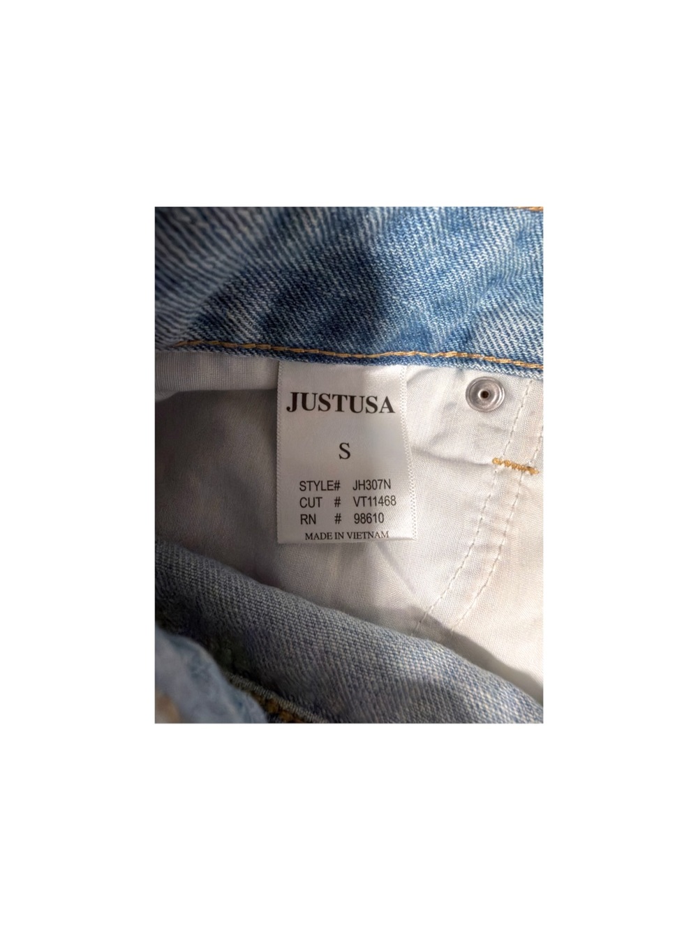JustUSA Small Light Wash High Rise Distressed Denim Shorts Frayed Hem NWT - Picture 8 of 9